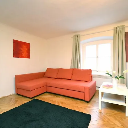 Apartment Down Town *